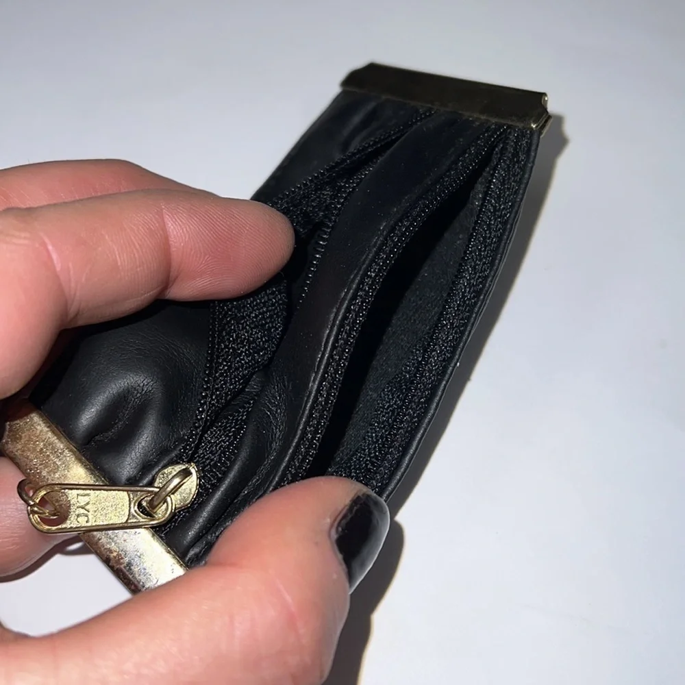 Vintage Leather Keychain Coin Money Zip Pouch